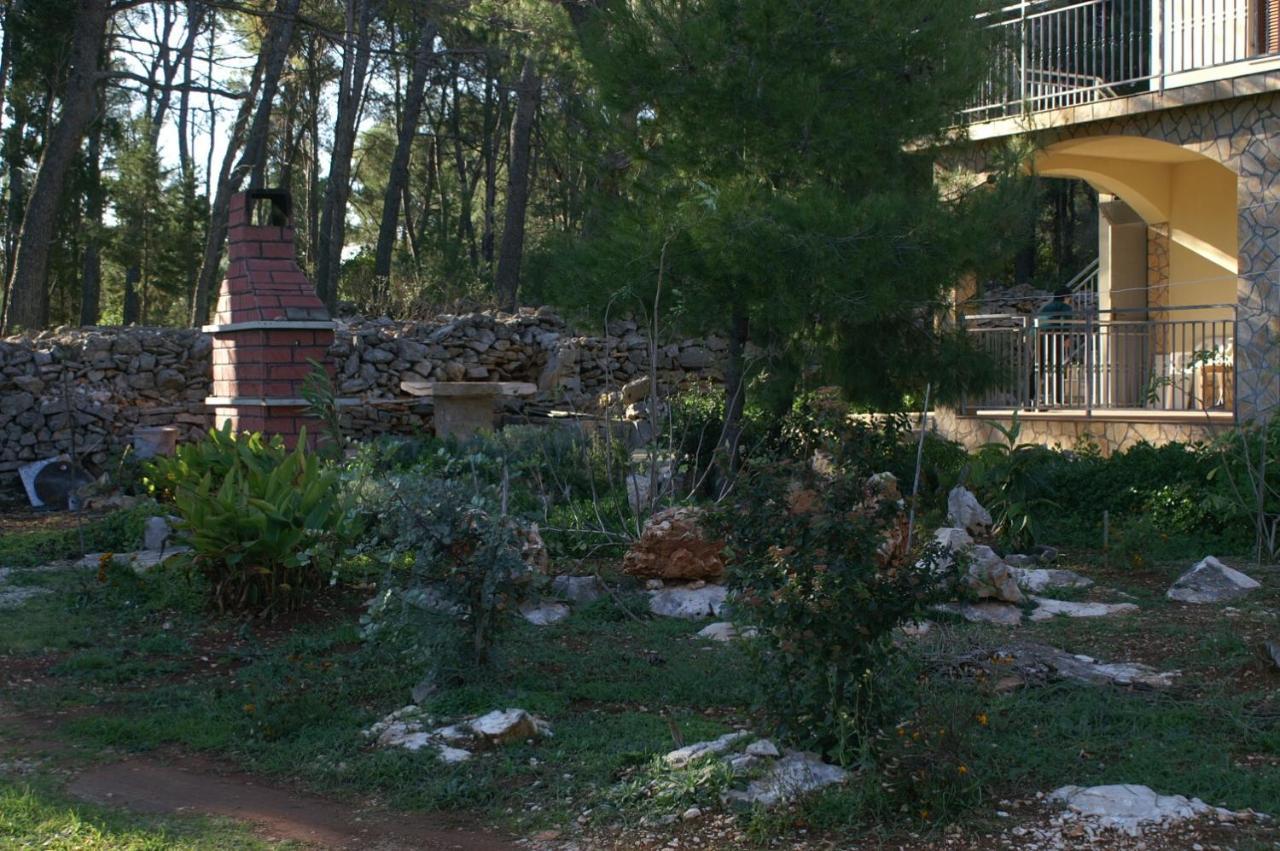 Apartments With A Parking Space Mudri Dolac, Hvar - 4043 Vrbanj Luaran gambar