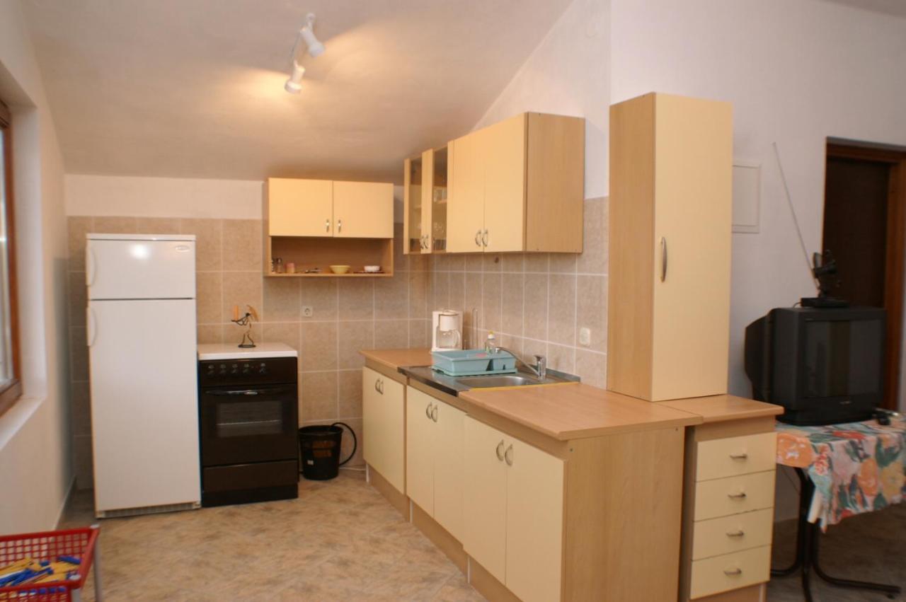 Apartments With A Parking Space Mudri Dolac, Hvar - 4043 Vrbanj Luaran gambar